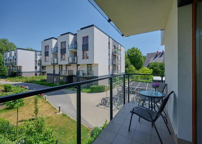 Na Grobli Riverside Apartment & Free Garage By Noclegi Renters
